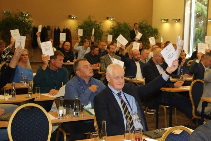 Mimořádná konference ČGF - foto Ivan Paggio