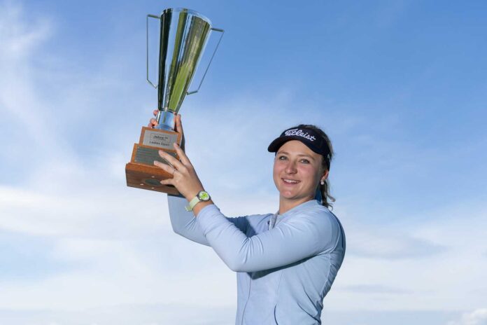 Sara Kousková - foto Tristan Jones LET